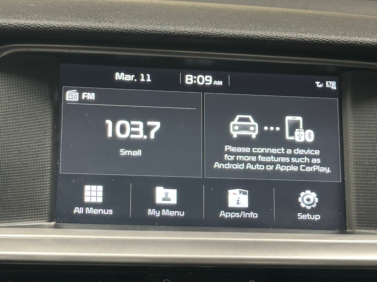 Thumbnail: 2019 Kia Optima - 4