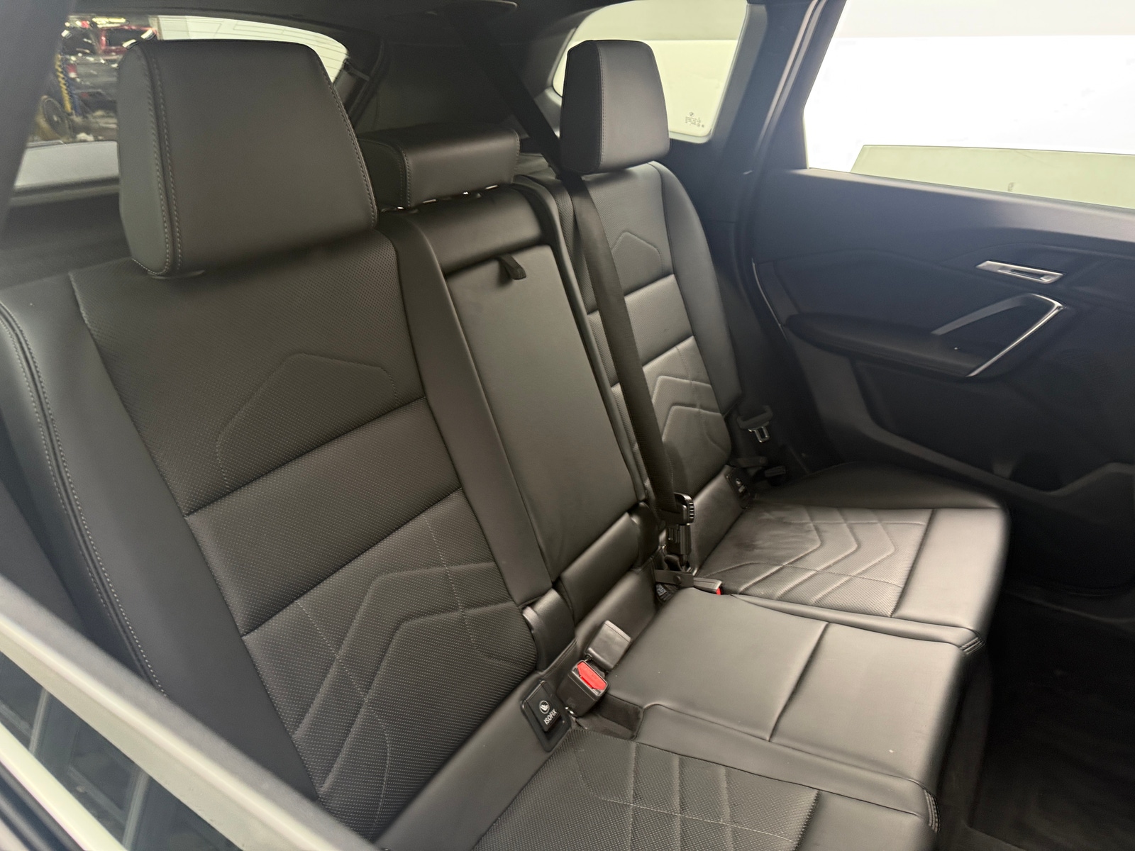 Thumbnail: 2025 BMW X1 - 5