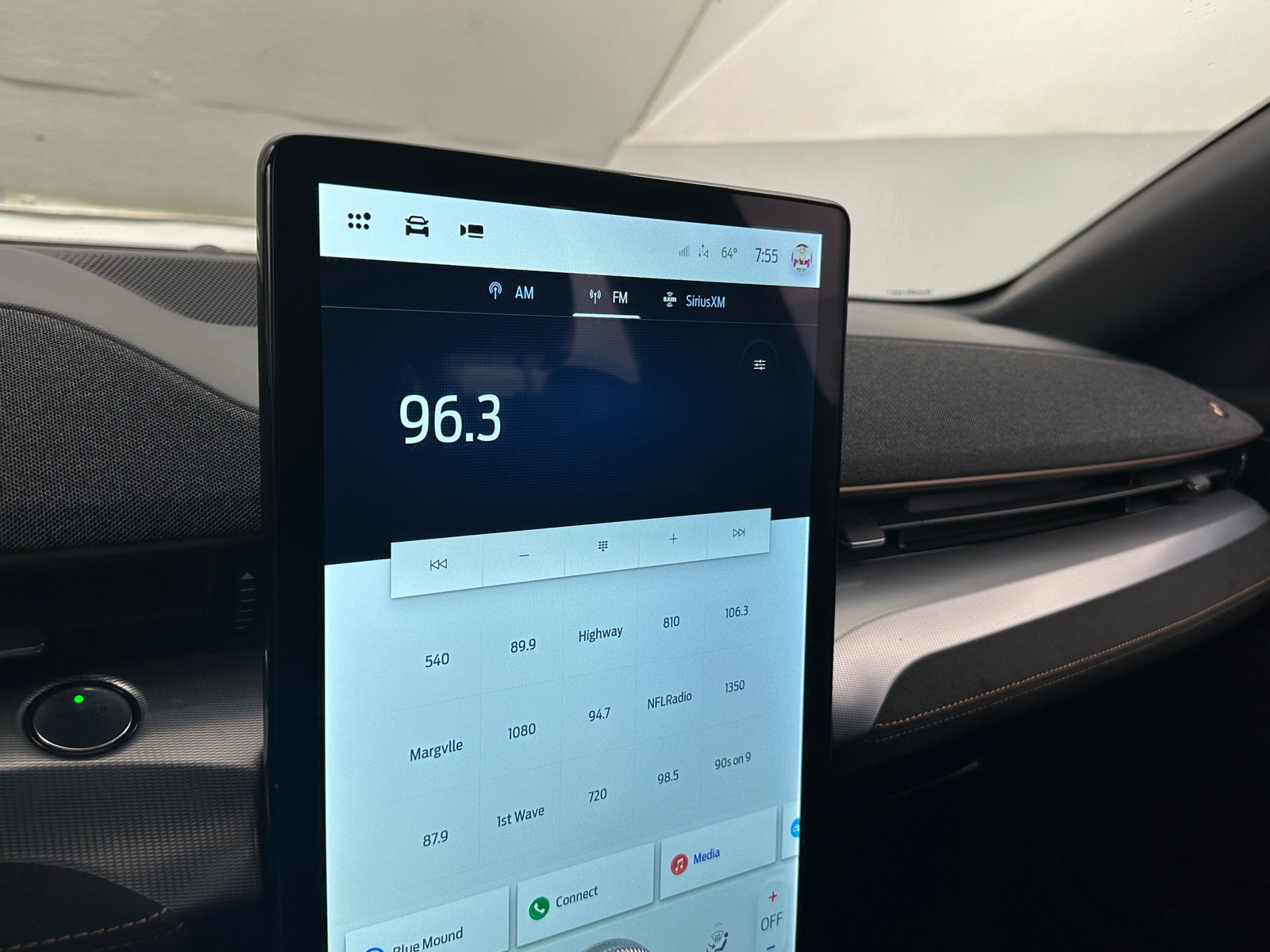 Thumbnail: 2022 Ford Mustang Mach-E - 3