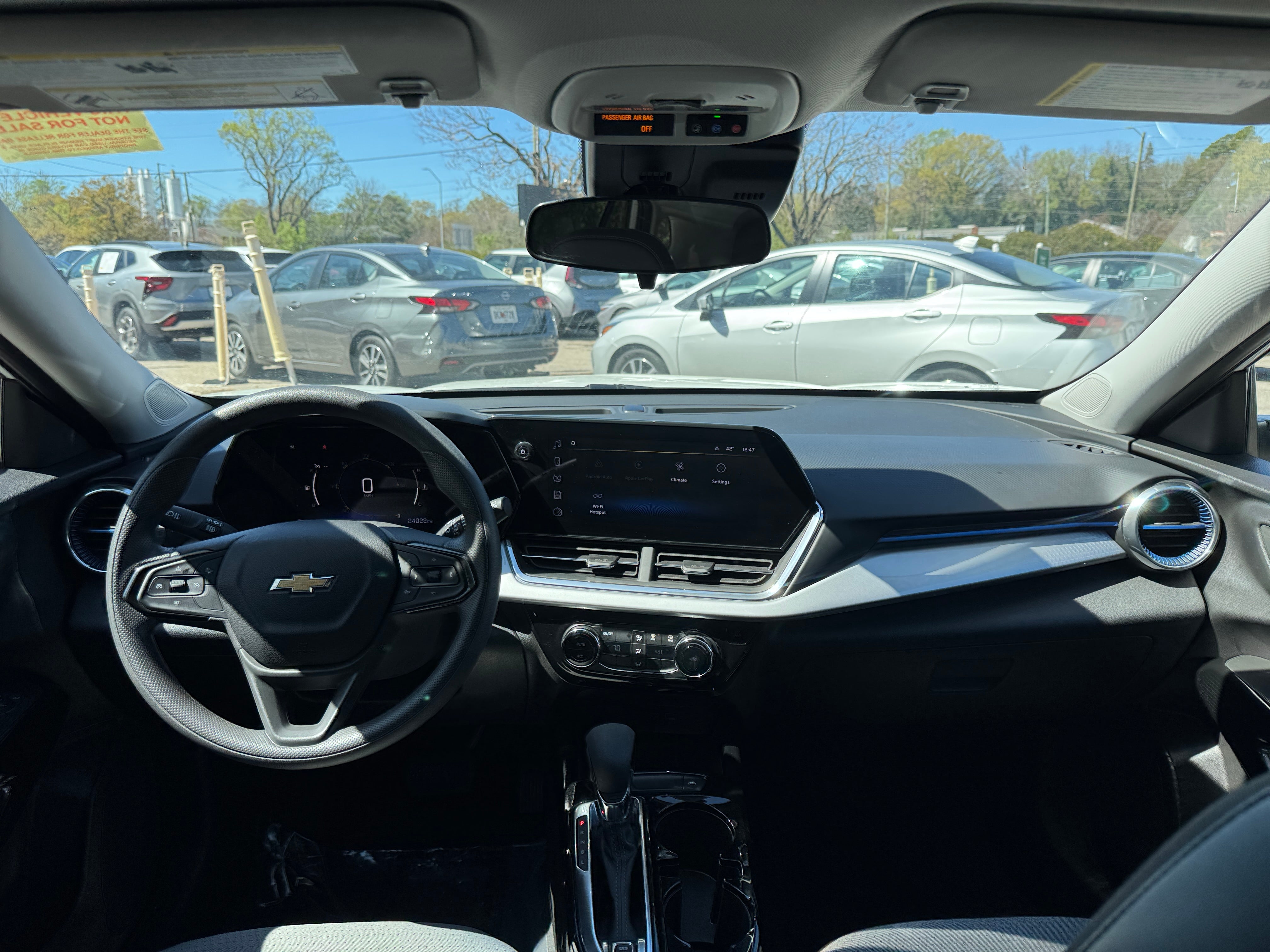 Thumbnail: 2025 Chevrolet Trax - 3