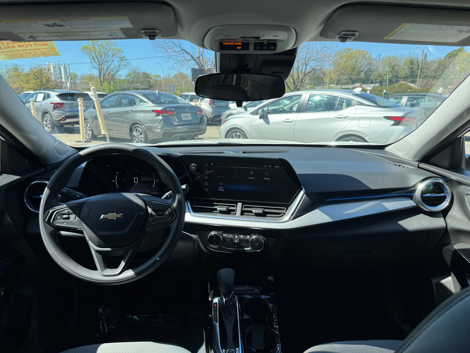 Thumbnail: 2025 Chevrolet Trax - 3