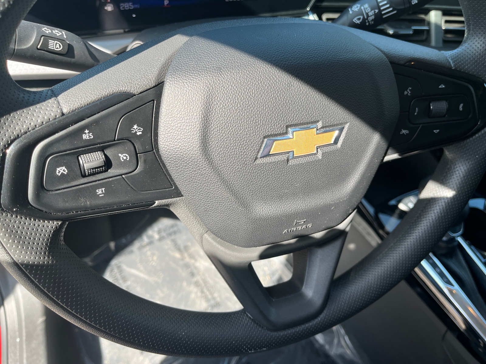 Thumbnail: 2025 Chevrolet Trax - 5