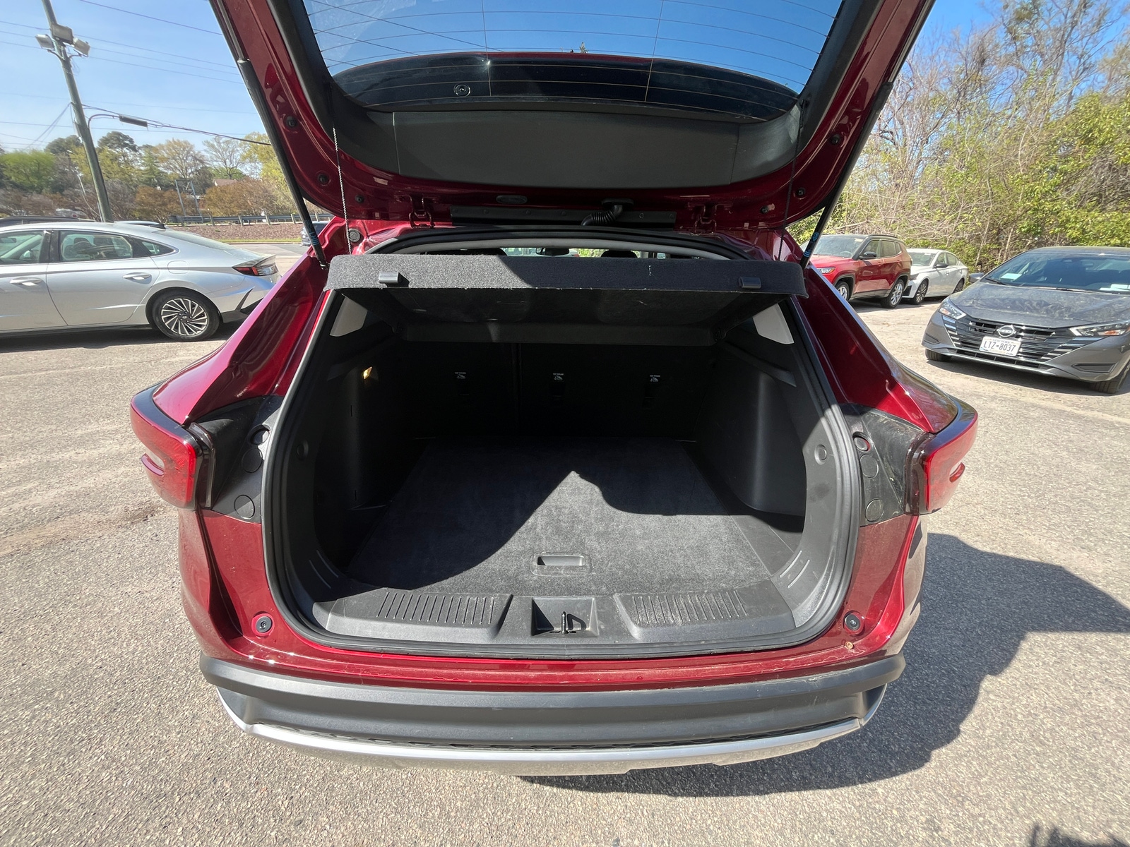 Thumbnail: 2025 Chevrolet Trax - 6