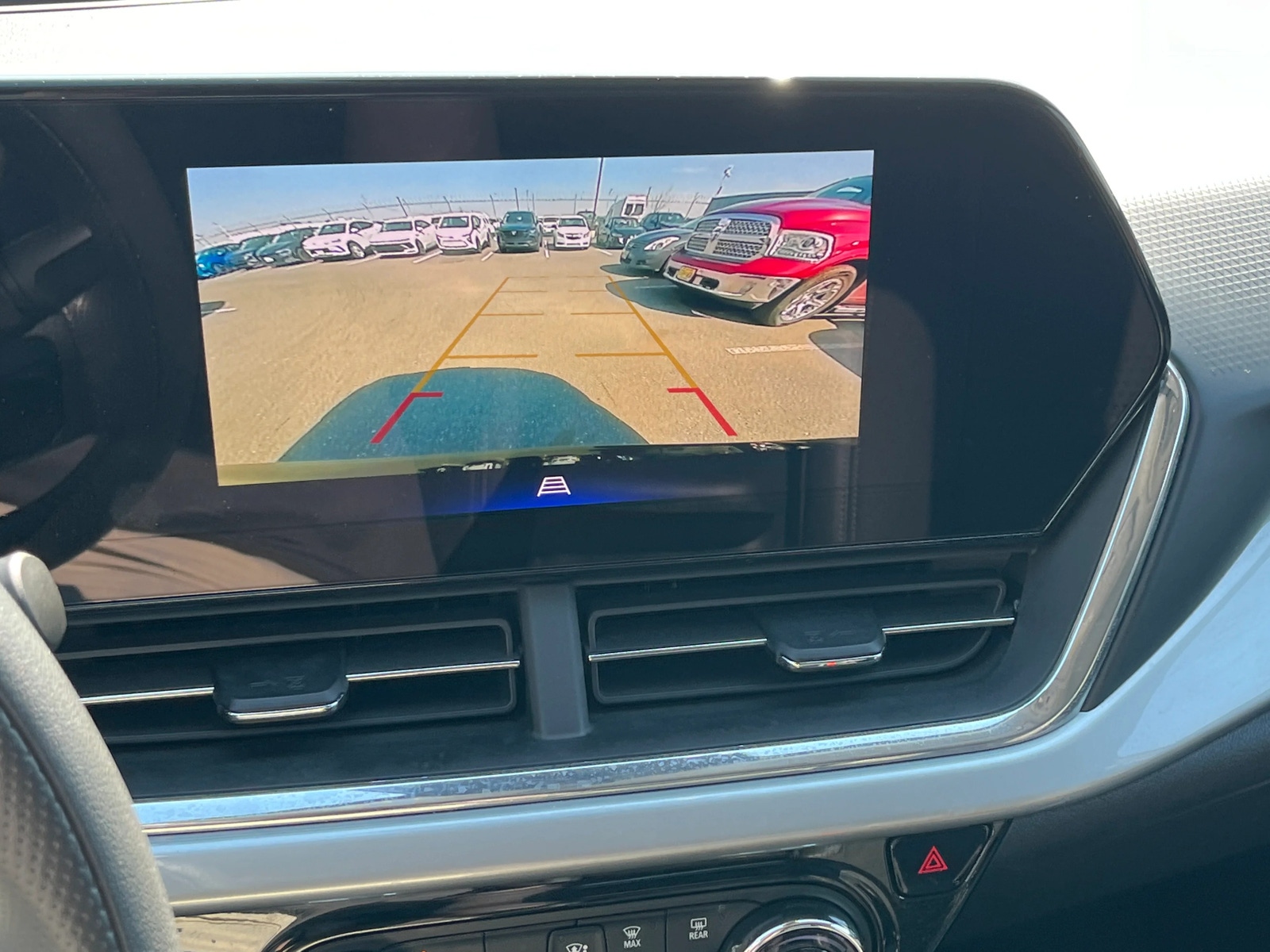 Thumbnail: 2025 Chevrolet Trax - 4