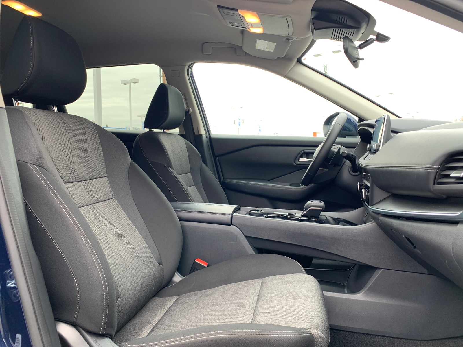 Thumbnail: 2025 Nissan Rogue - 2