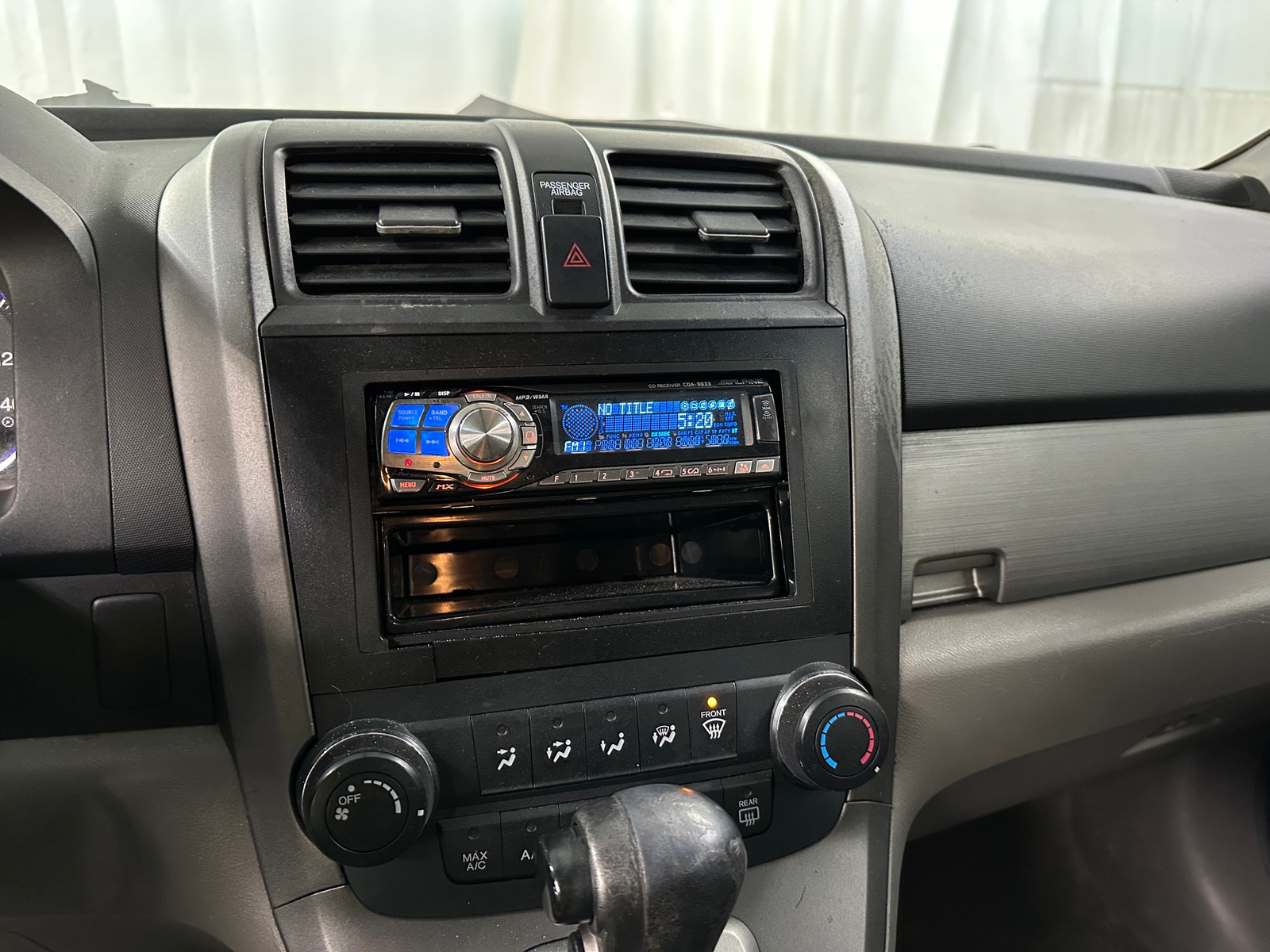 Thumbnail: 2011 Honda CR-V - 4