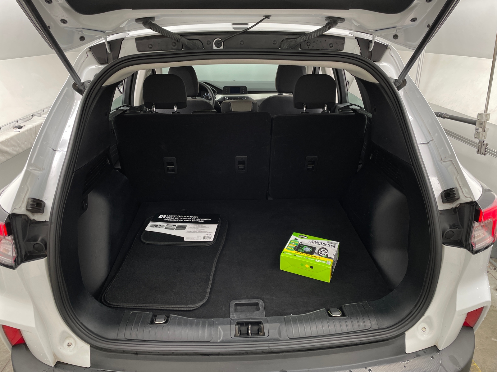 Thumbnail: 2022 Ford Escape - 7