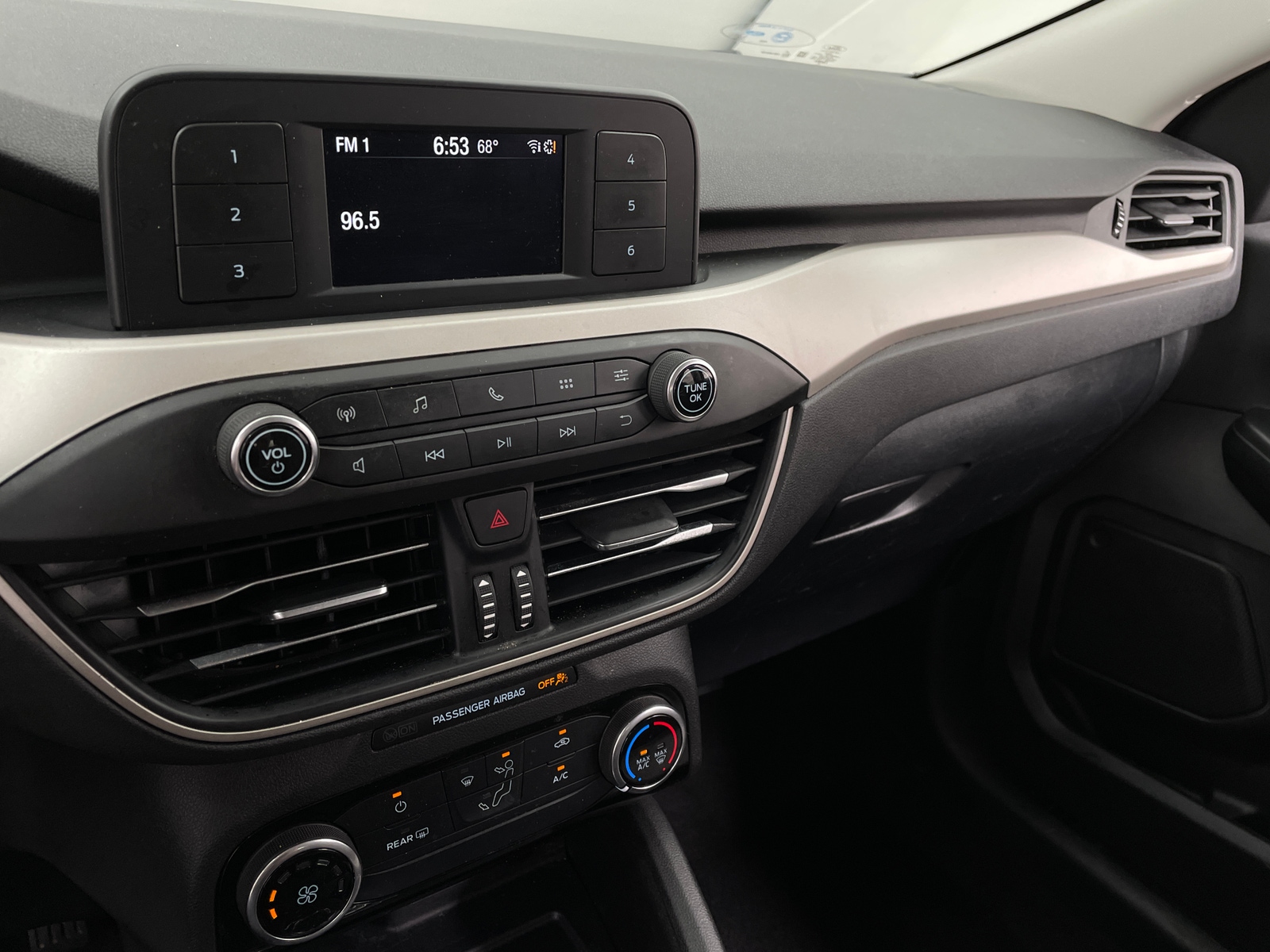 Thumbnail: 2022 Ford Escape - 4