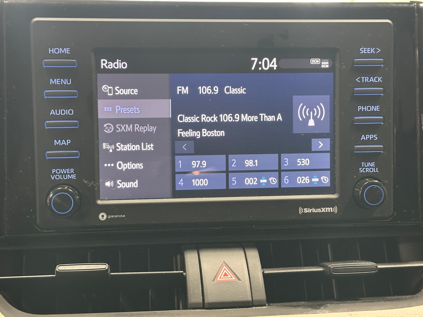 Thumbnail: 2021 Toyota RAV4 - 4