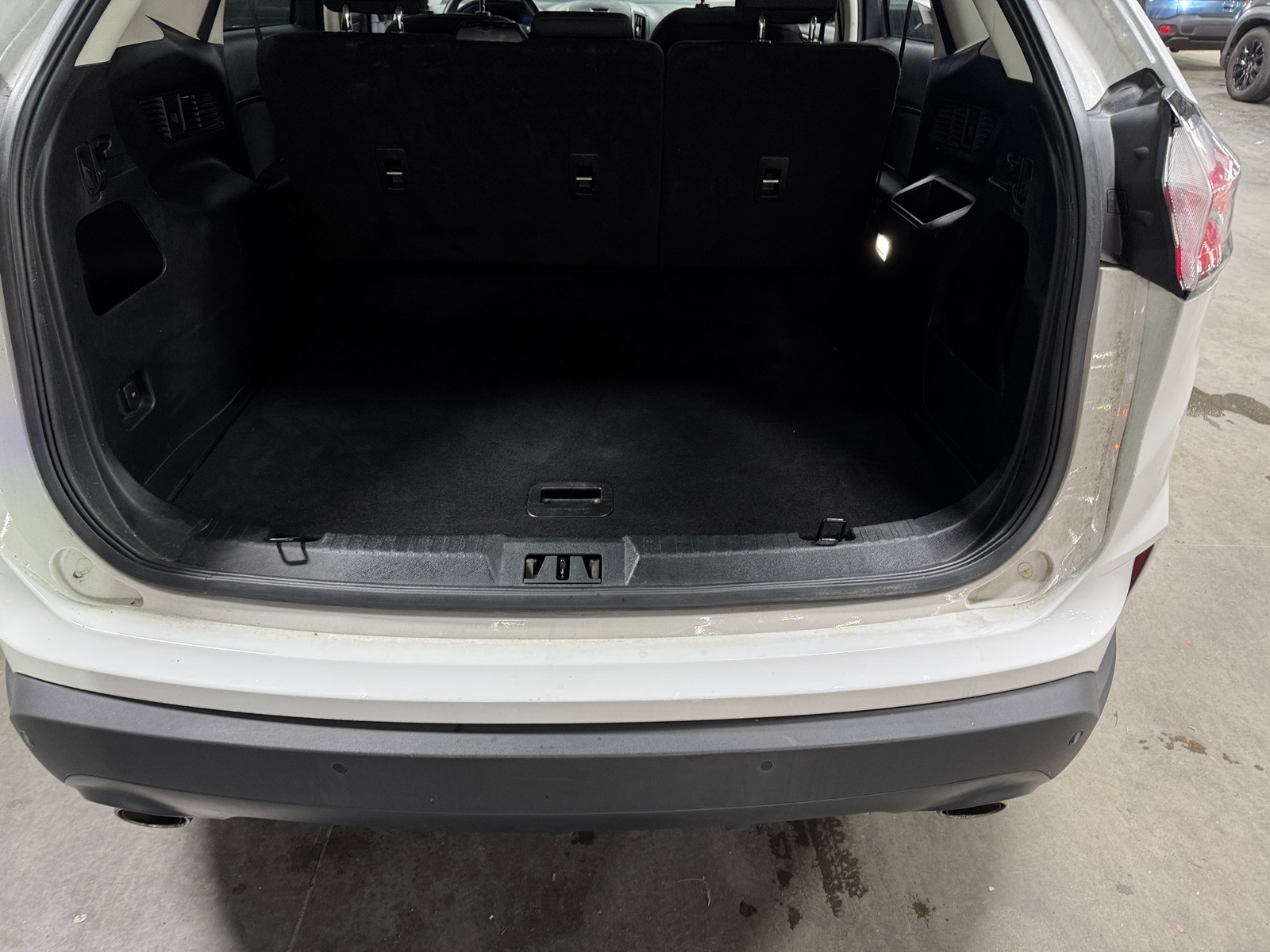 Thumbnail: 2019 Ford Edge - 7