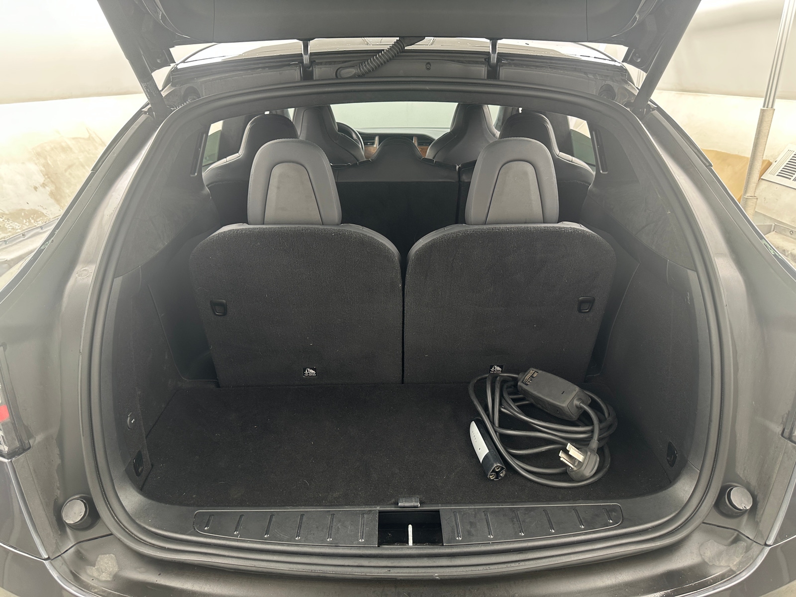 Thumbnail: 2019 Tesla Model X - 6