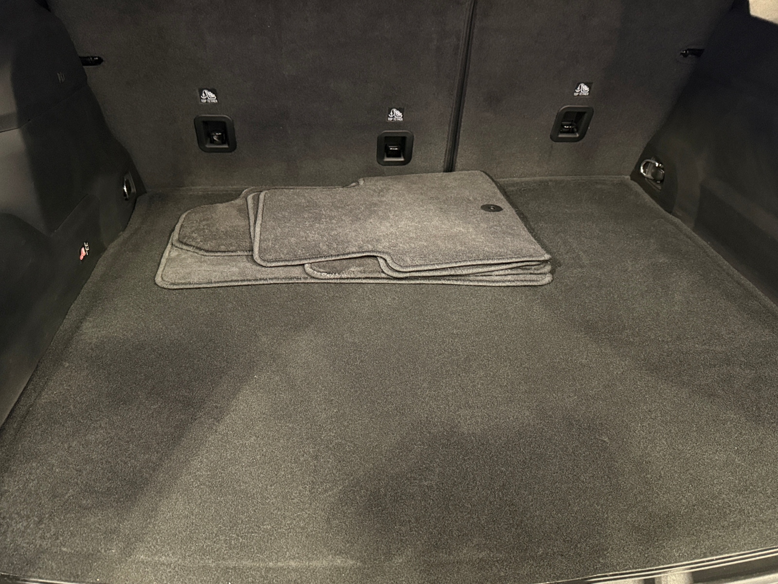 Thumbnail: 2024 Jeep Wagoneer S - 6