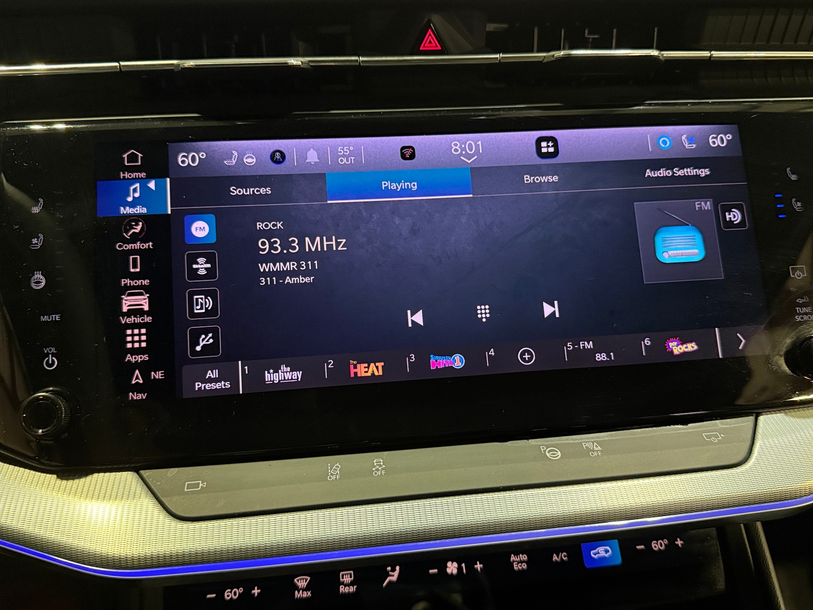 Thumbnail: 2024 Jeep Wagoneer S - 3