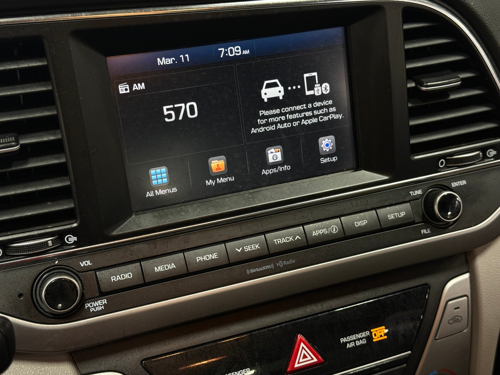 Thumbnail: 2018 Hyundai Elantra - 4