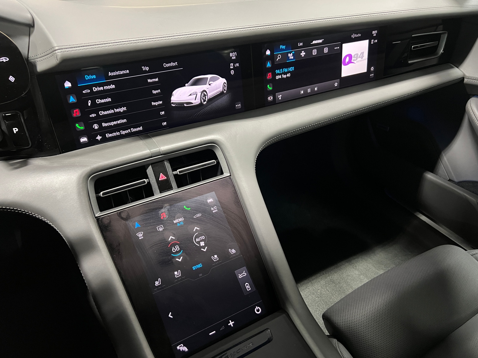 Thumbnail: 2021 Porsche Taycan - 3