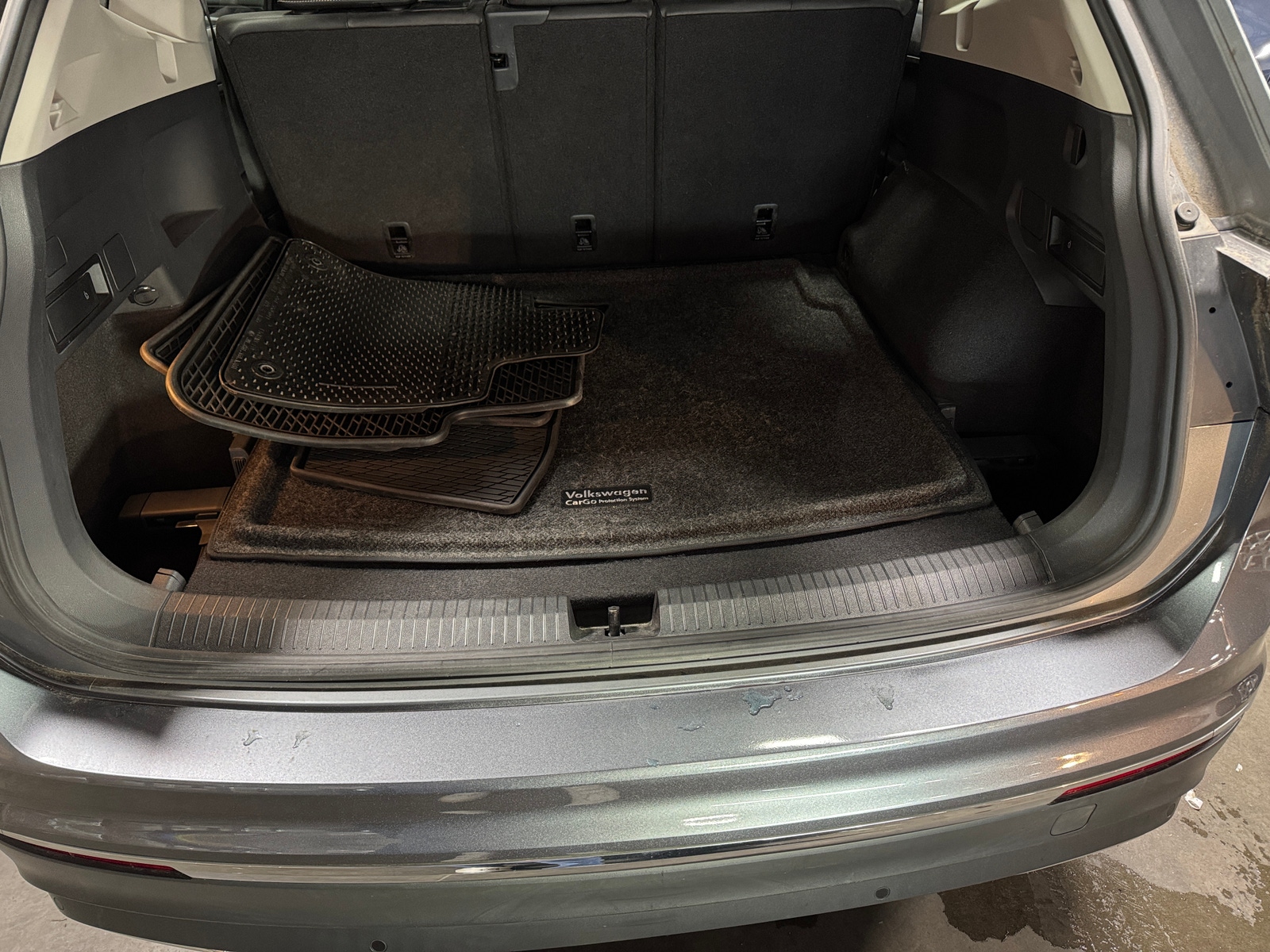 Thumbnail: 2021 Volkswagen Tiguan - 6