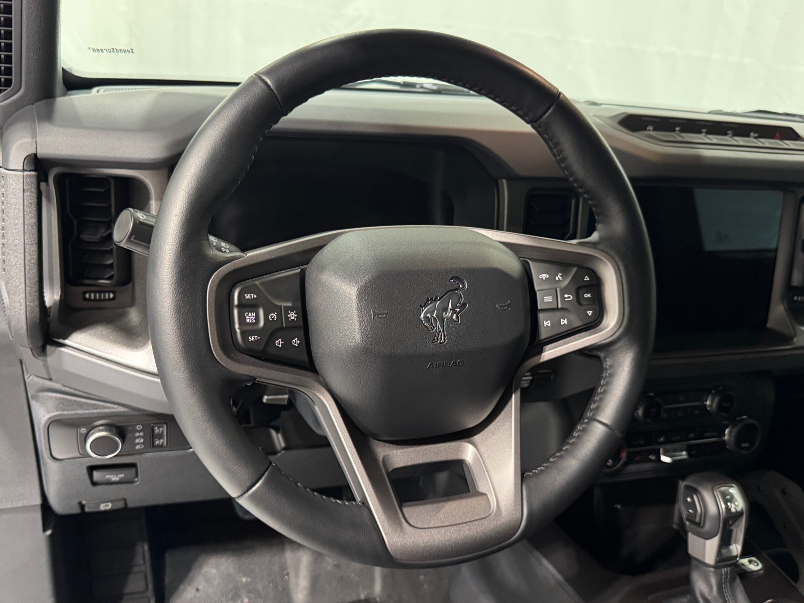 Thumbnail: 2025 Ford Bronco - 4