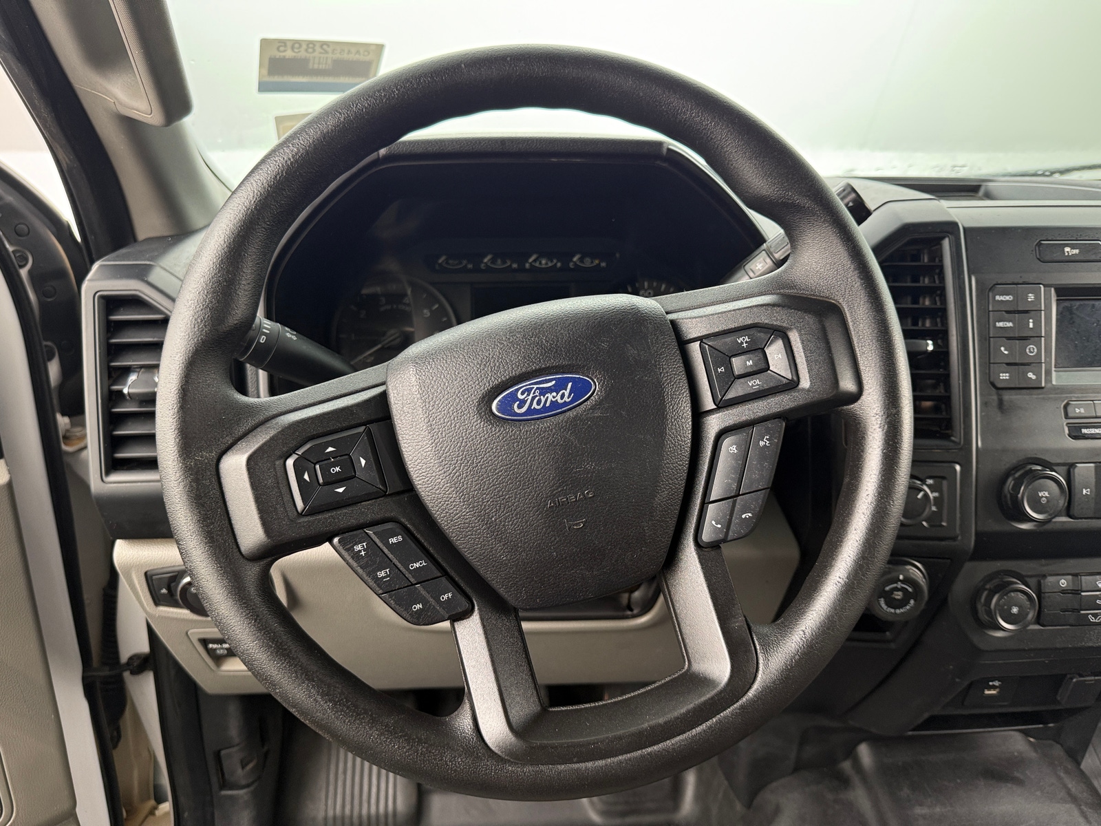 Thumbnail: 2020 Ford Econoline - 4