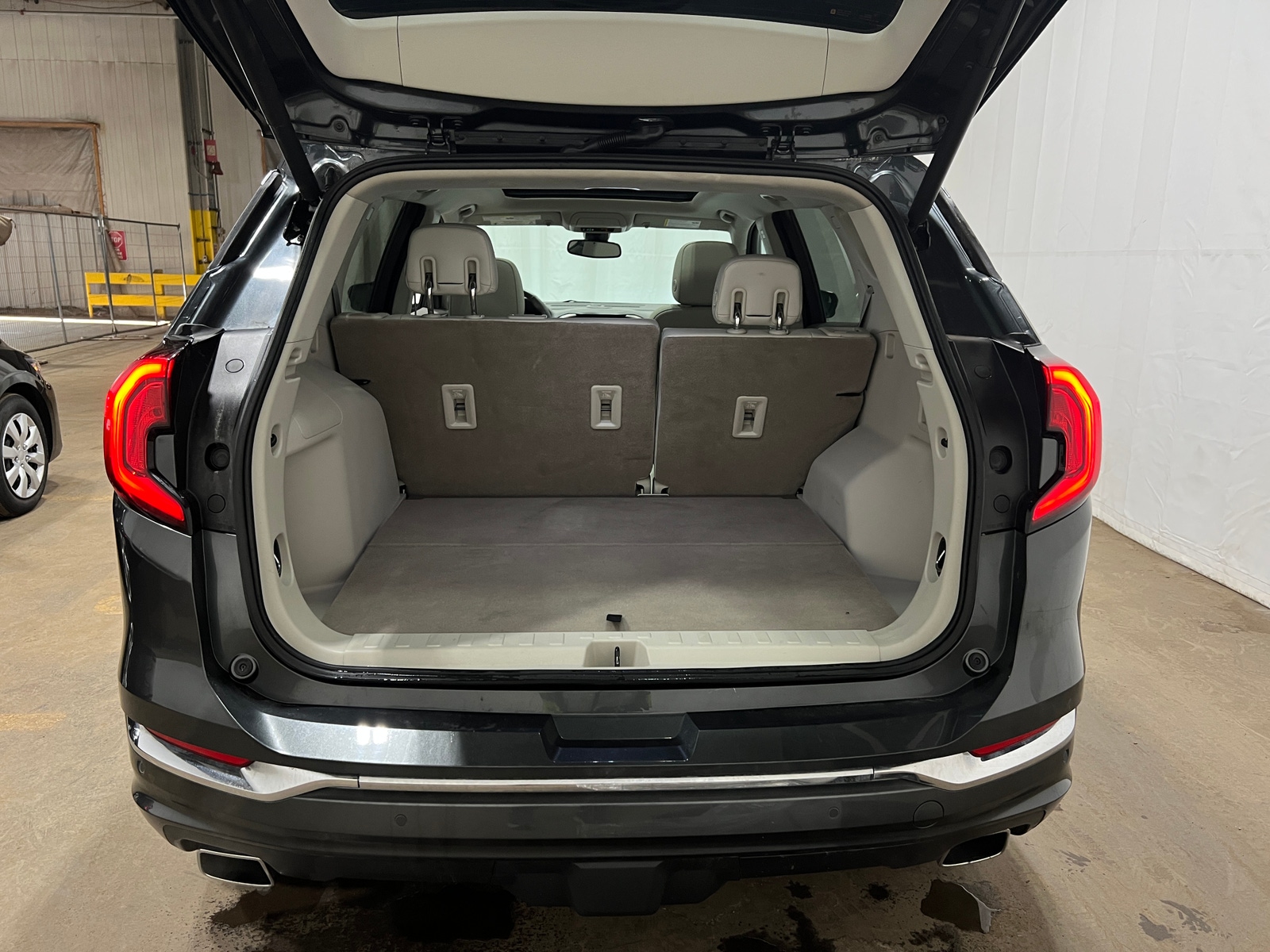 Thumbnail: 2019 GMC Terrain - 6