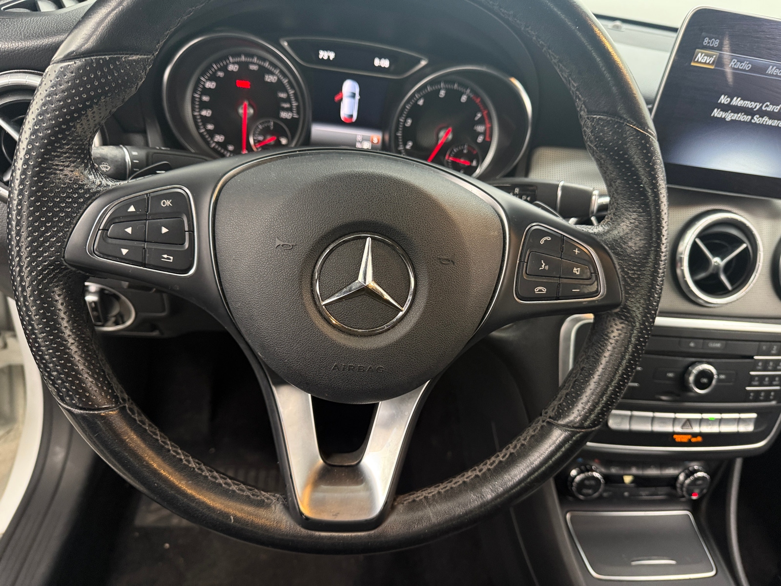 Thumbnail: 2019 Mercedes-Benz CLA - 4