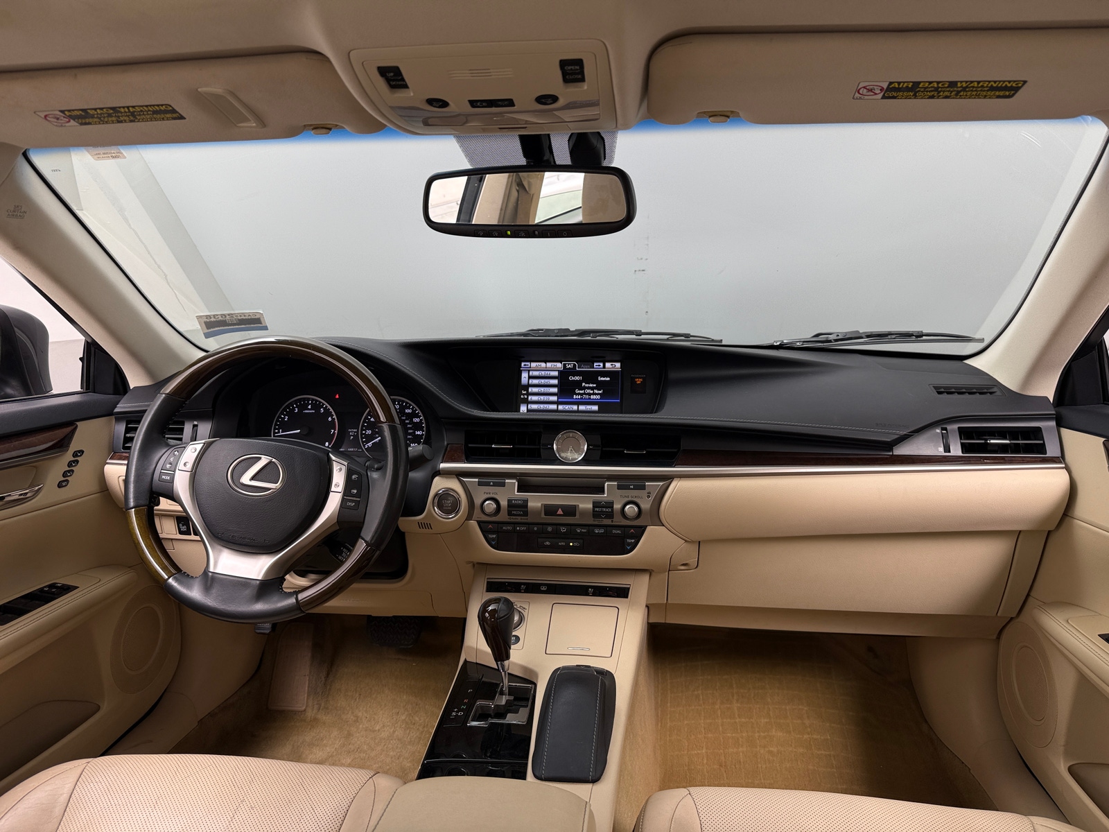 Thumbnail: 2014 Lexus ES - 2