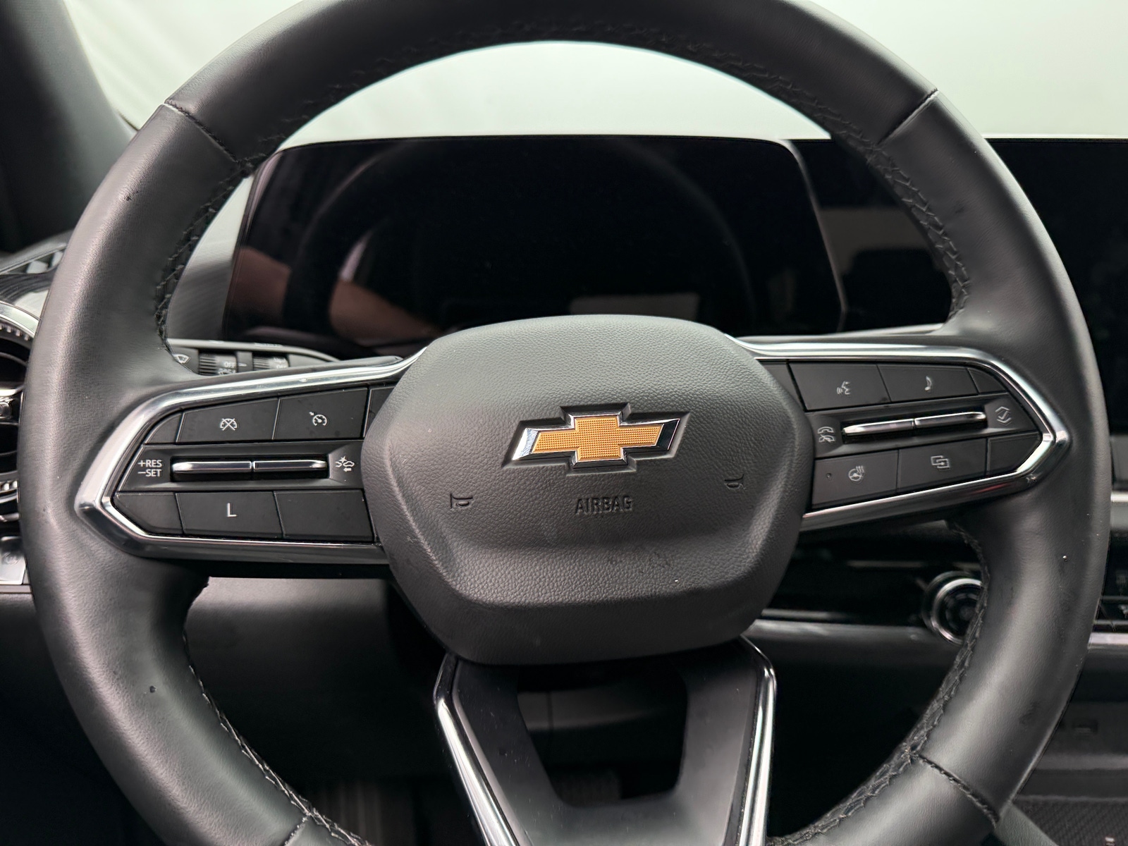 Thumbnail: 2025 Chevrolet Equinox - 5