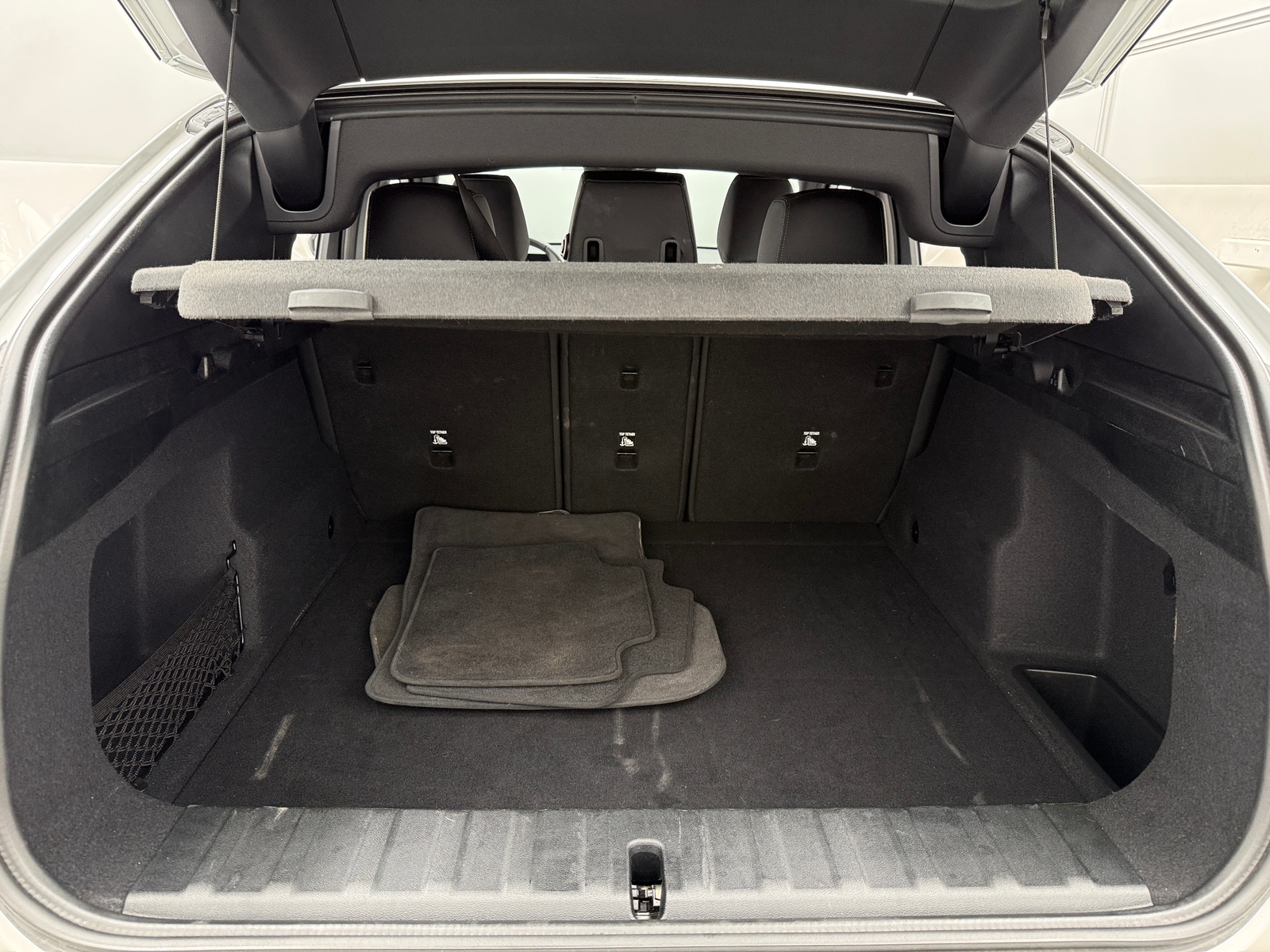 Thumbnail: 2025 BMW X2 - 6