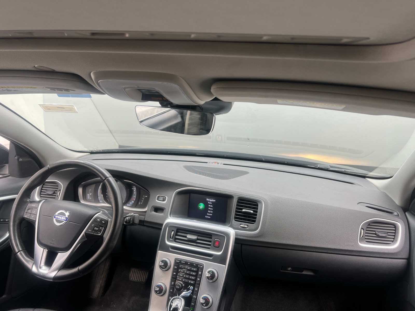 Thumbnail: 2017 Volvo S60 - 2