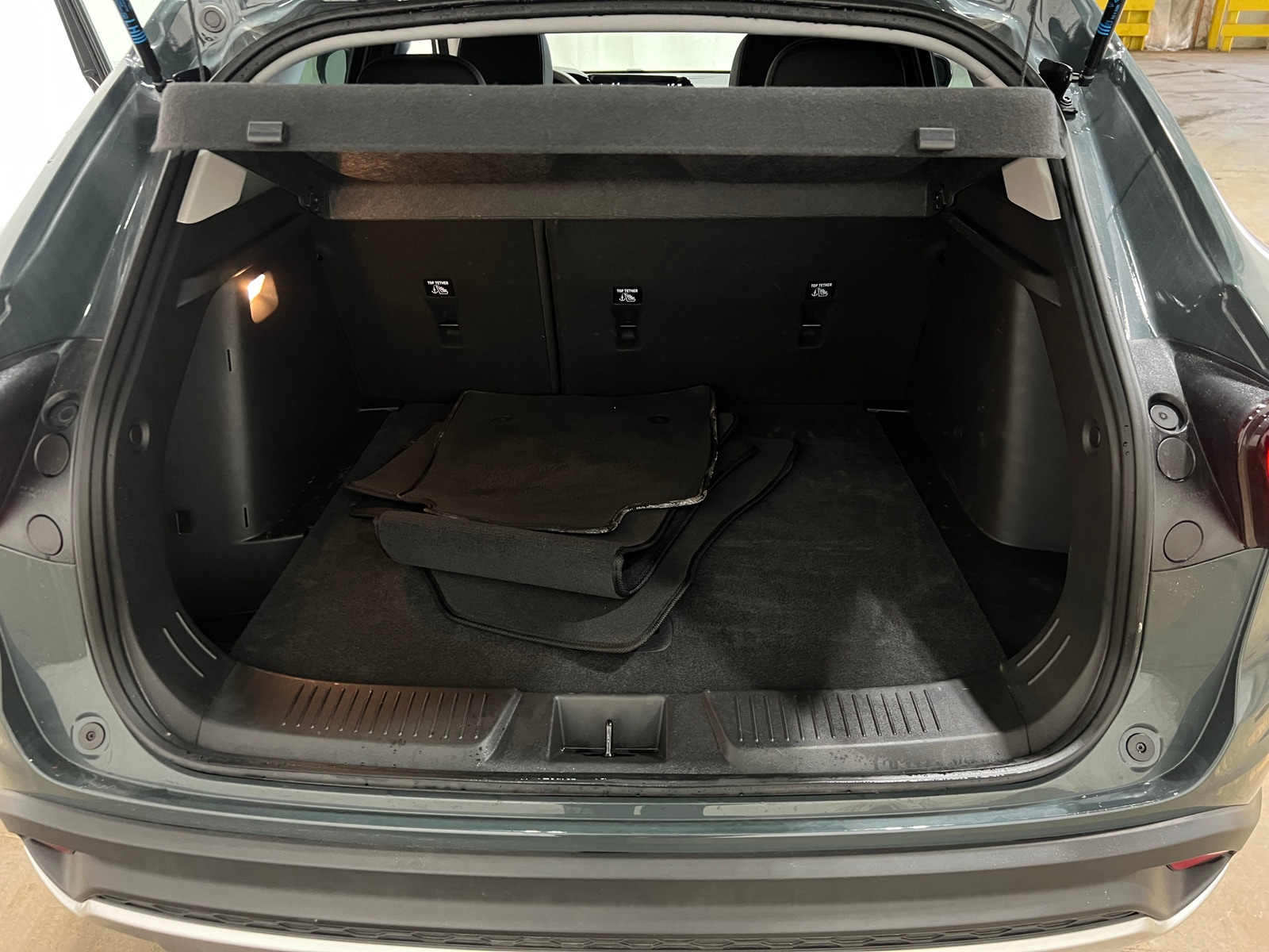 Thumbnail: 2025 Chevrolet Trax - 7