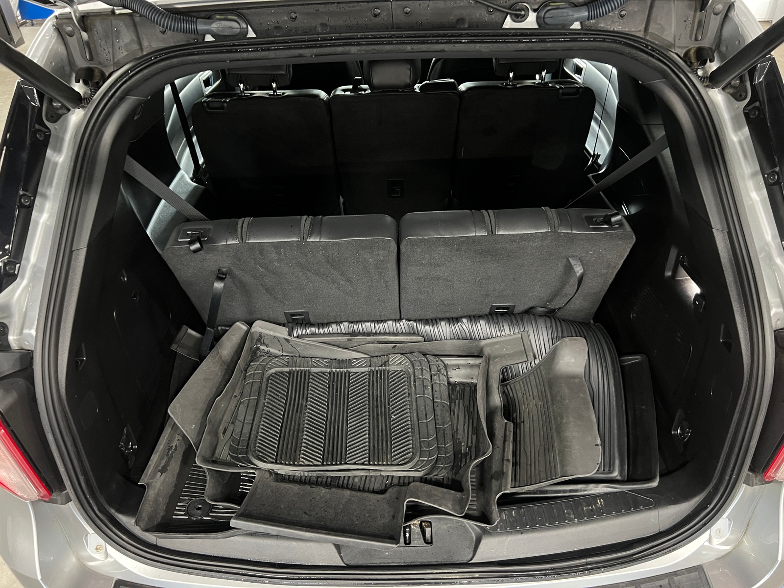 Thumbnail: 2020 Ford Explorer - 7