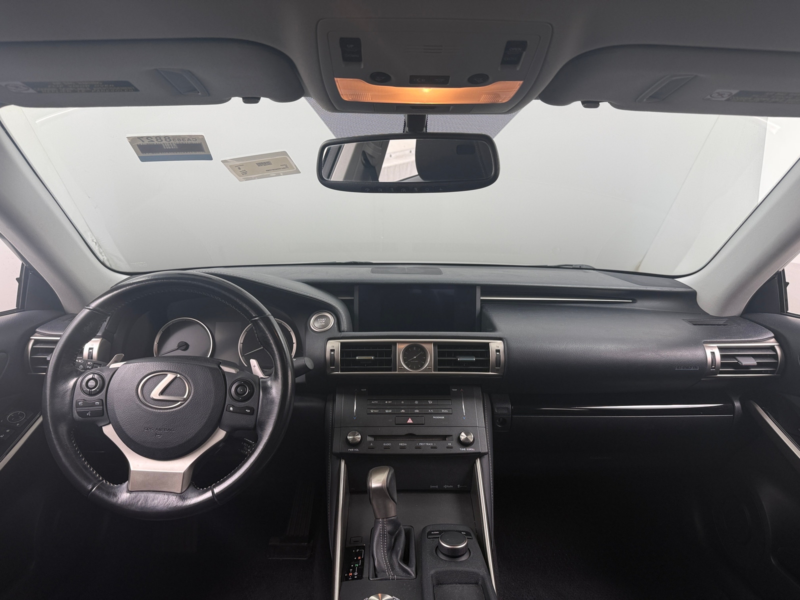 Thumbnail: 2016 Lexus IS - 2