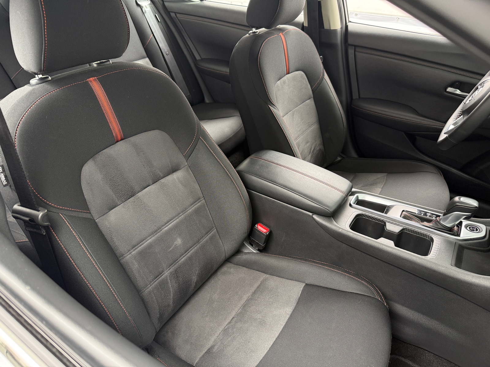 Thumbnail: 2025 Nissan Sentra - 2