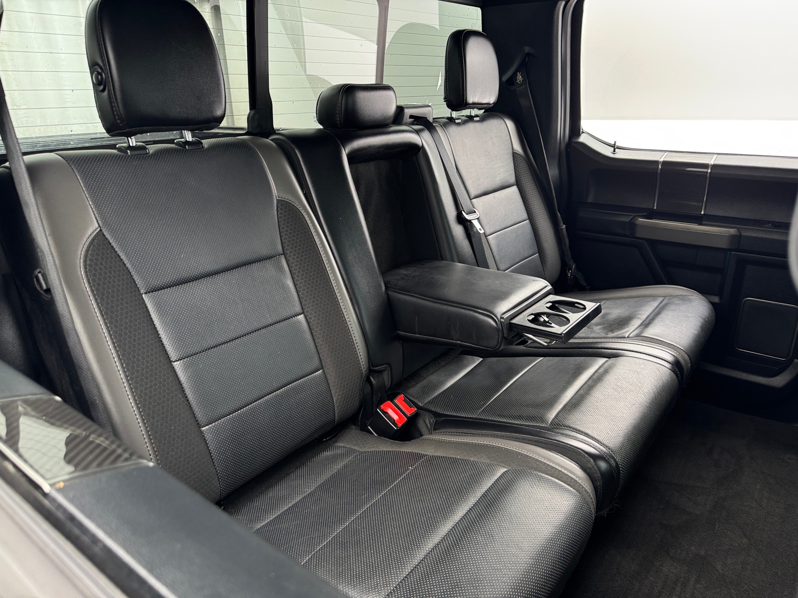 Thumbnail: 2019 Ford Econoline - 6