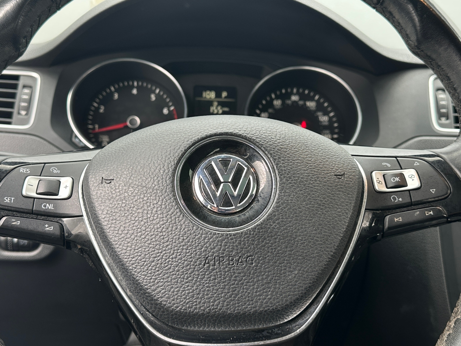 Thumbnail: 2016 Volkswagen Jetta - 4