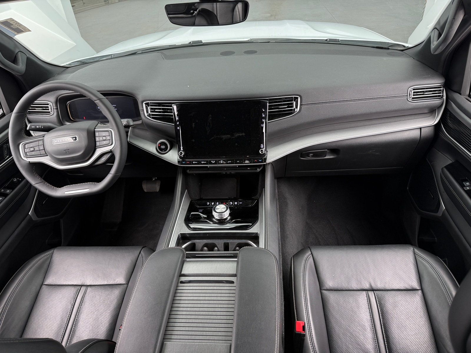 Thumbnail: 2025 Jeep Wagoneer - 2