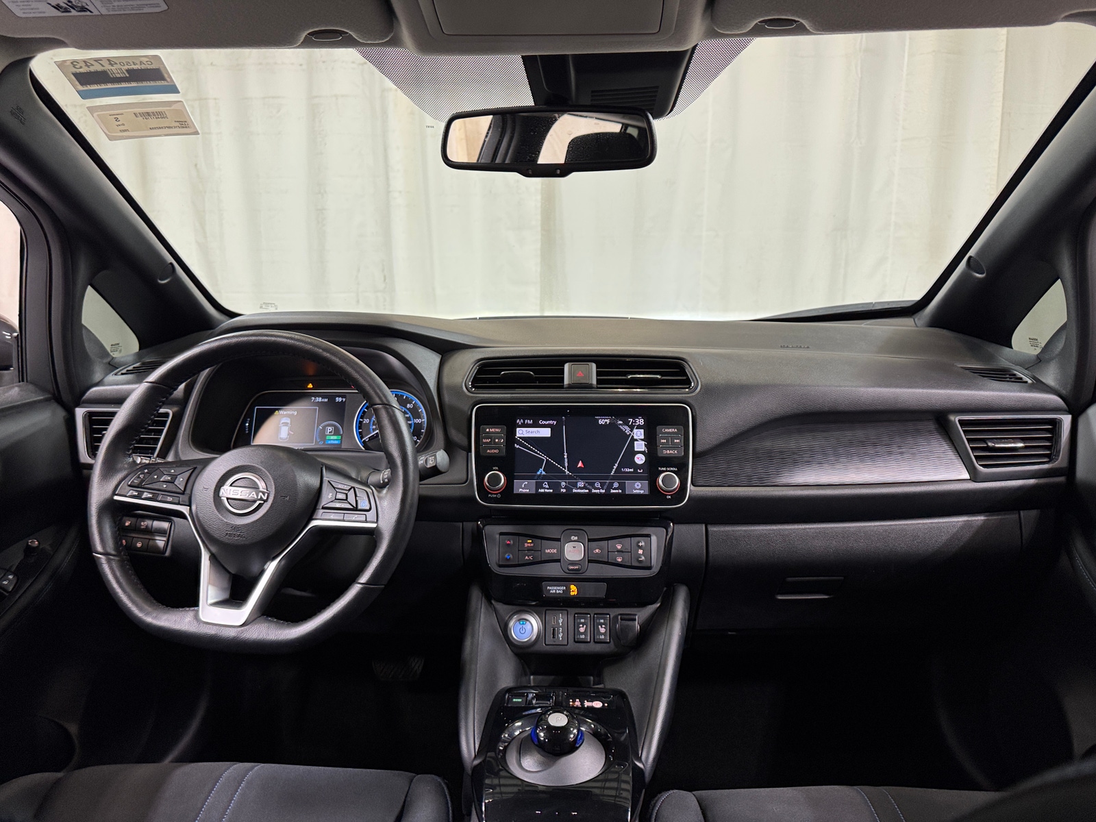 Thumbnail: 2023 Nissan Leaf - 3