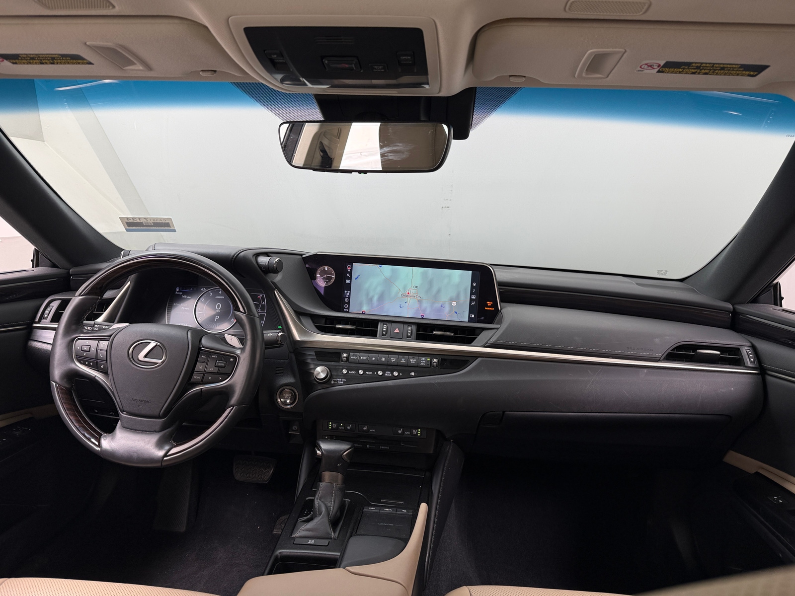 Thumbnail: 2021 Lexus ES - 2