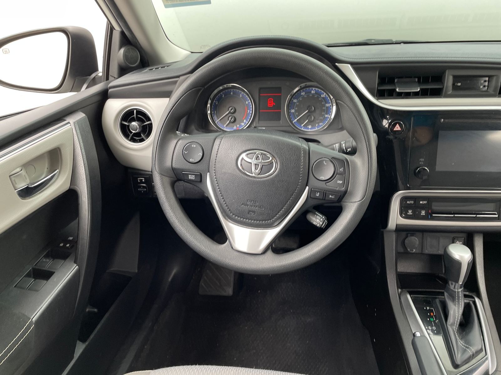 Thumbnail: 2019 Toyota Corolla - 5