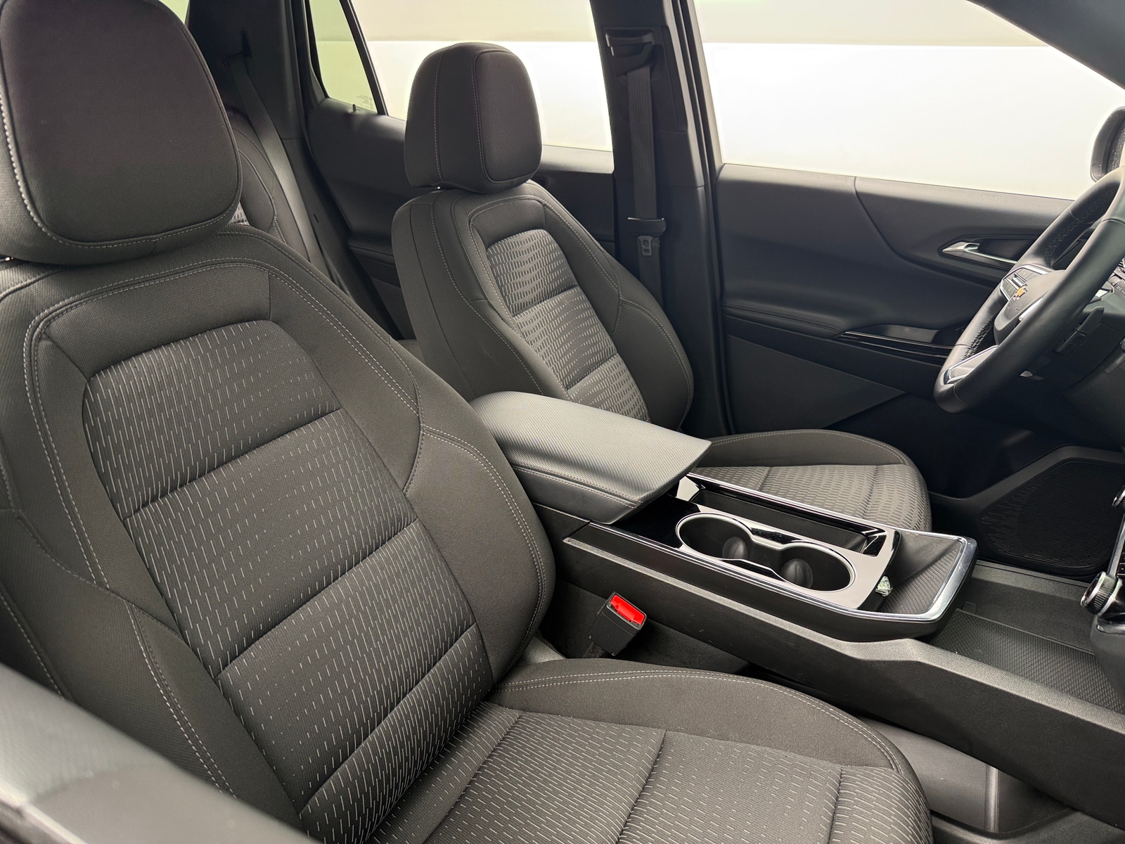 Thumbnail: 2025 Chevrolet Equinox - 2