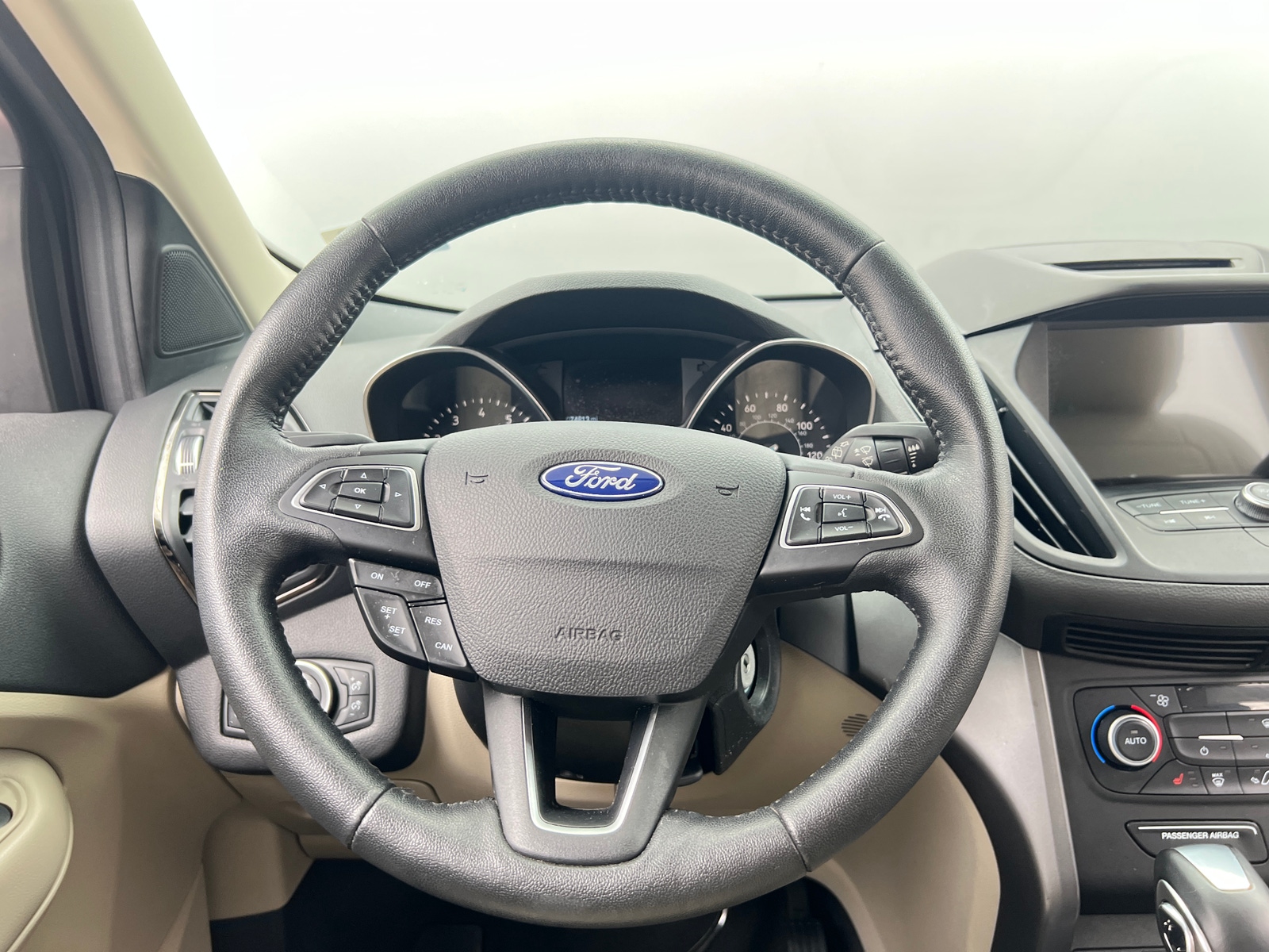 Thumbnail: 2018 Ford Escape - 4