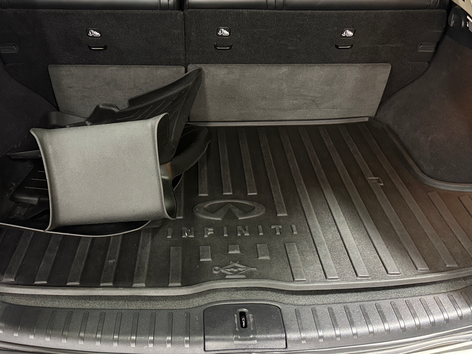 Thumbnail: 2017 INFINITI QX50 - 6