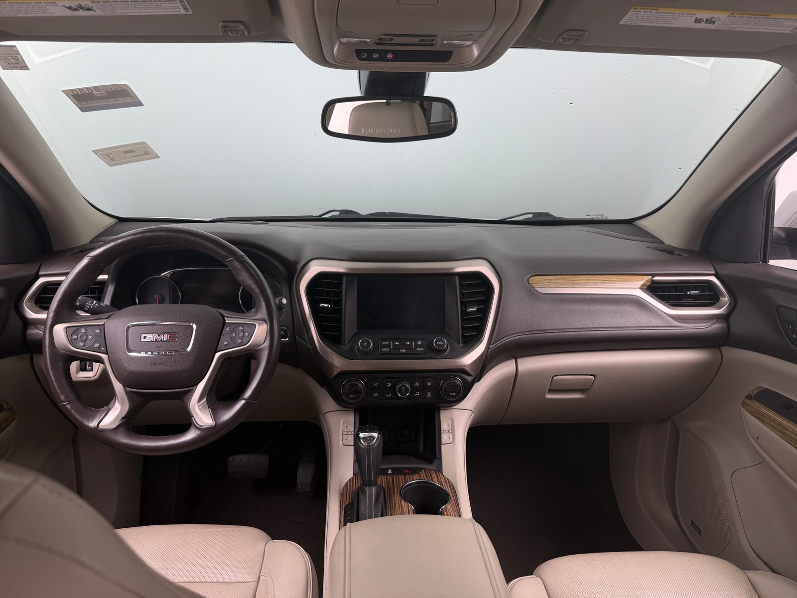 Thumbnail: 2018 GMC Acadia - 2