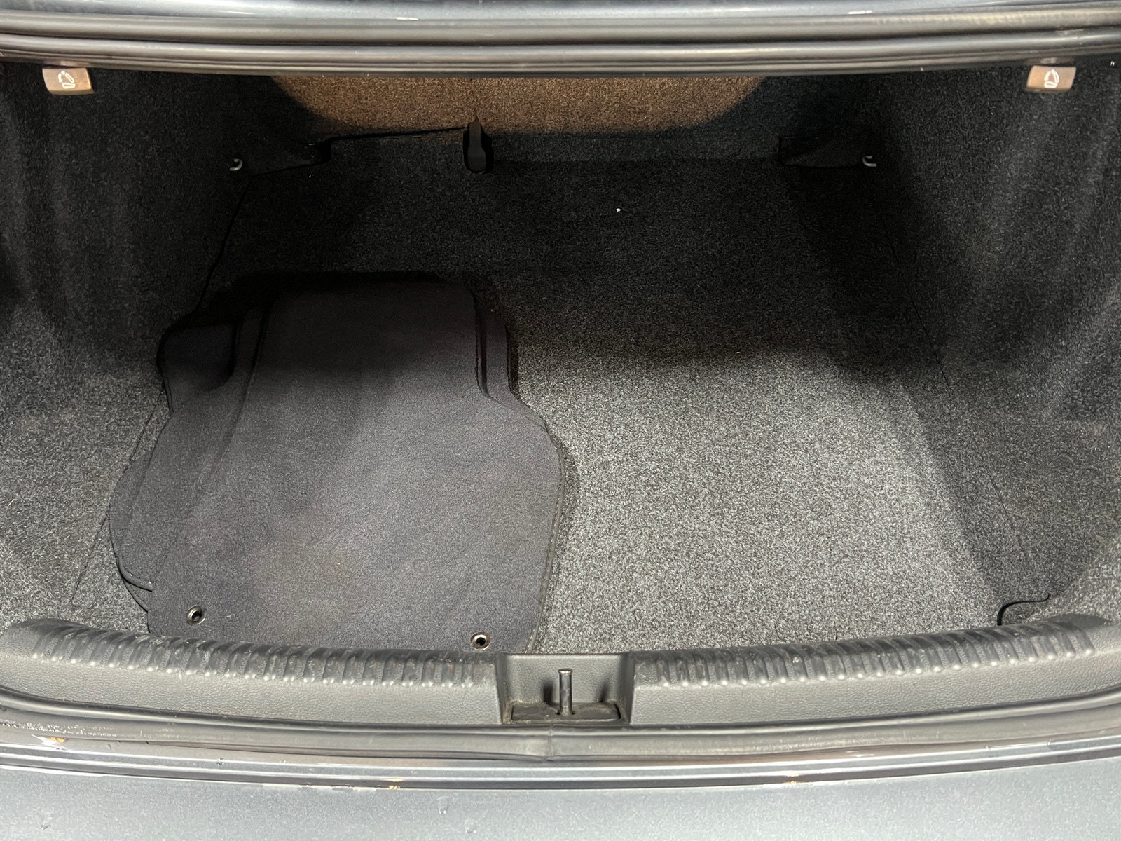 Thumbnail: 2017 Volkswagen Jetta - 7