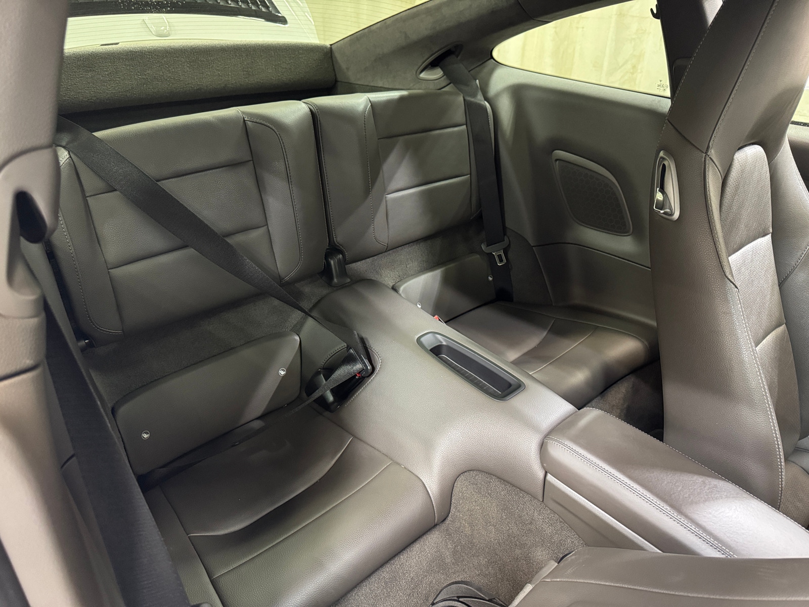 Thumbnail: 2017 Porsche 911 - 4