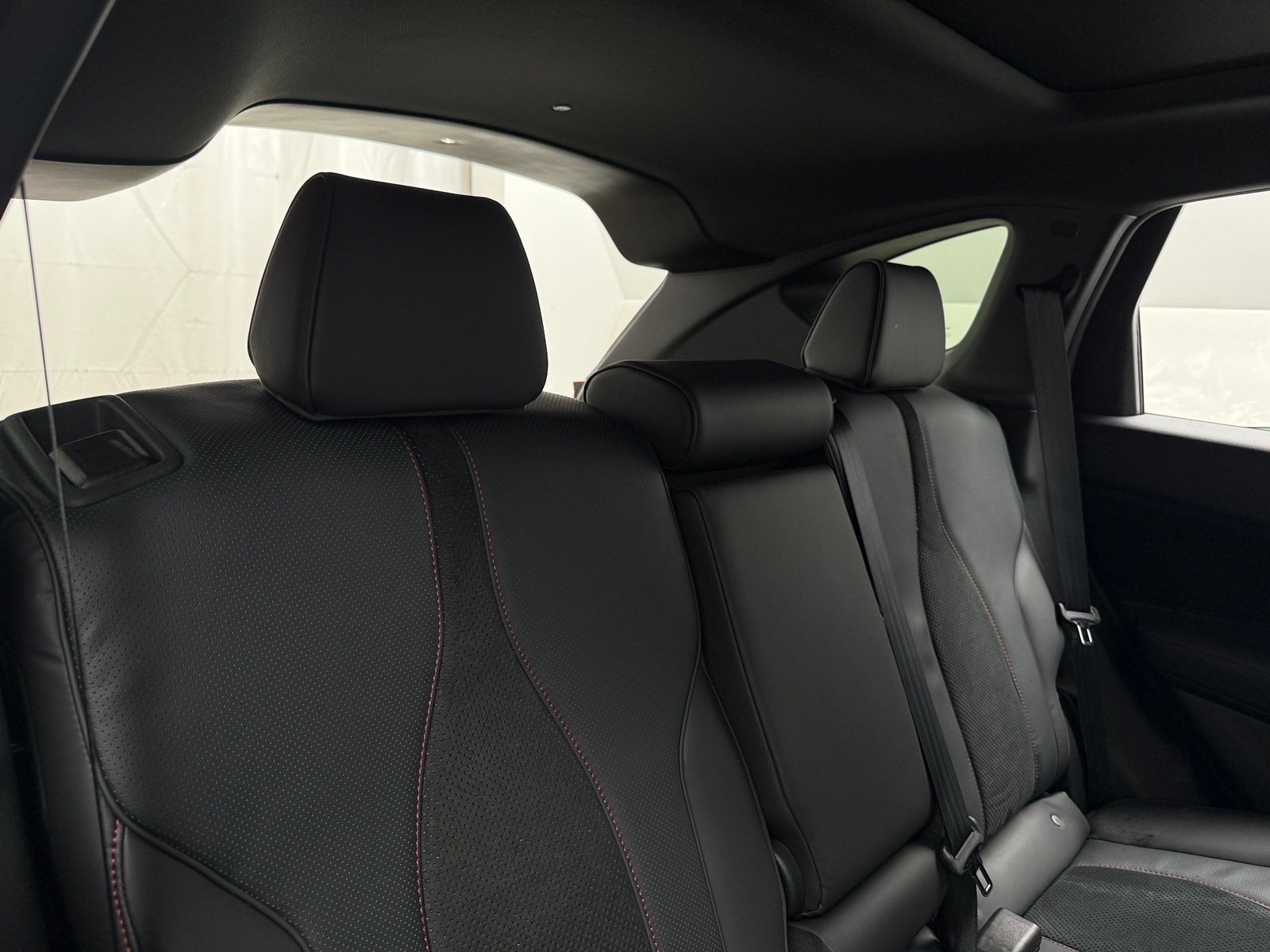 Thumbnail: 2025 Acura RDX - 5