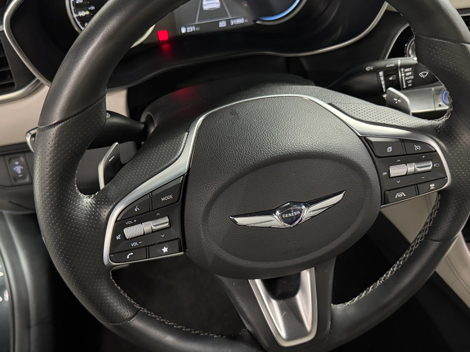 Thumbnail: 2023 Genesis G70 - 4