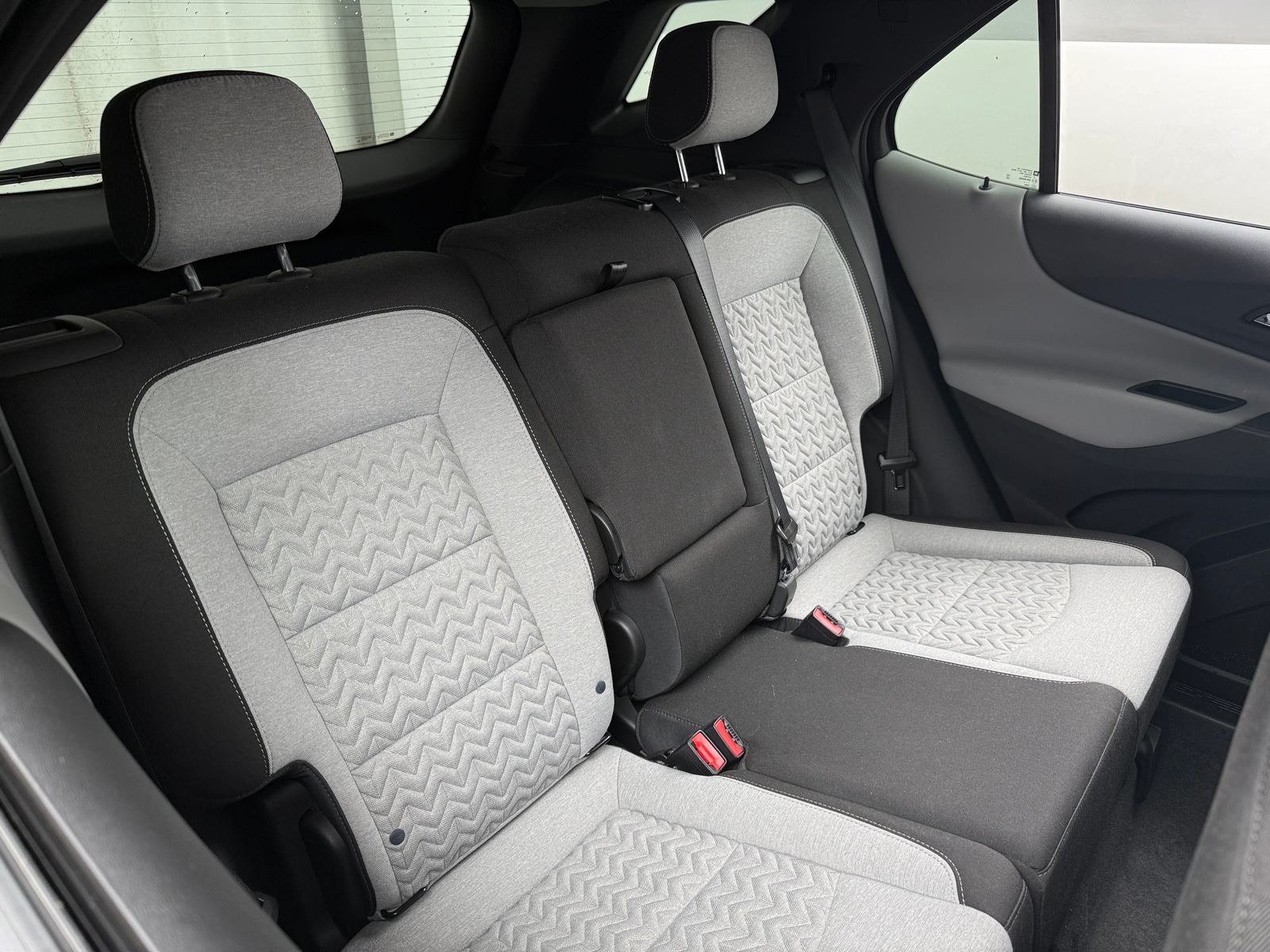 Thumbnail: 2022 Chevrolet Equinox - 6