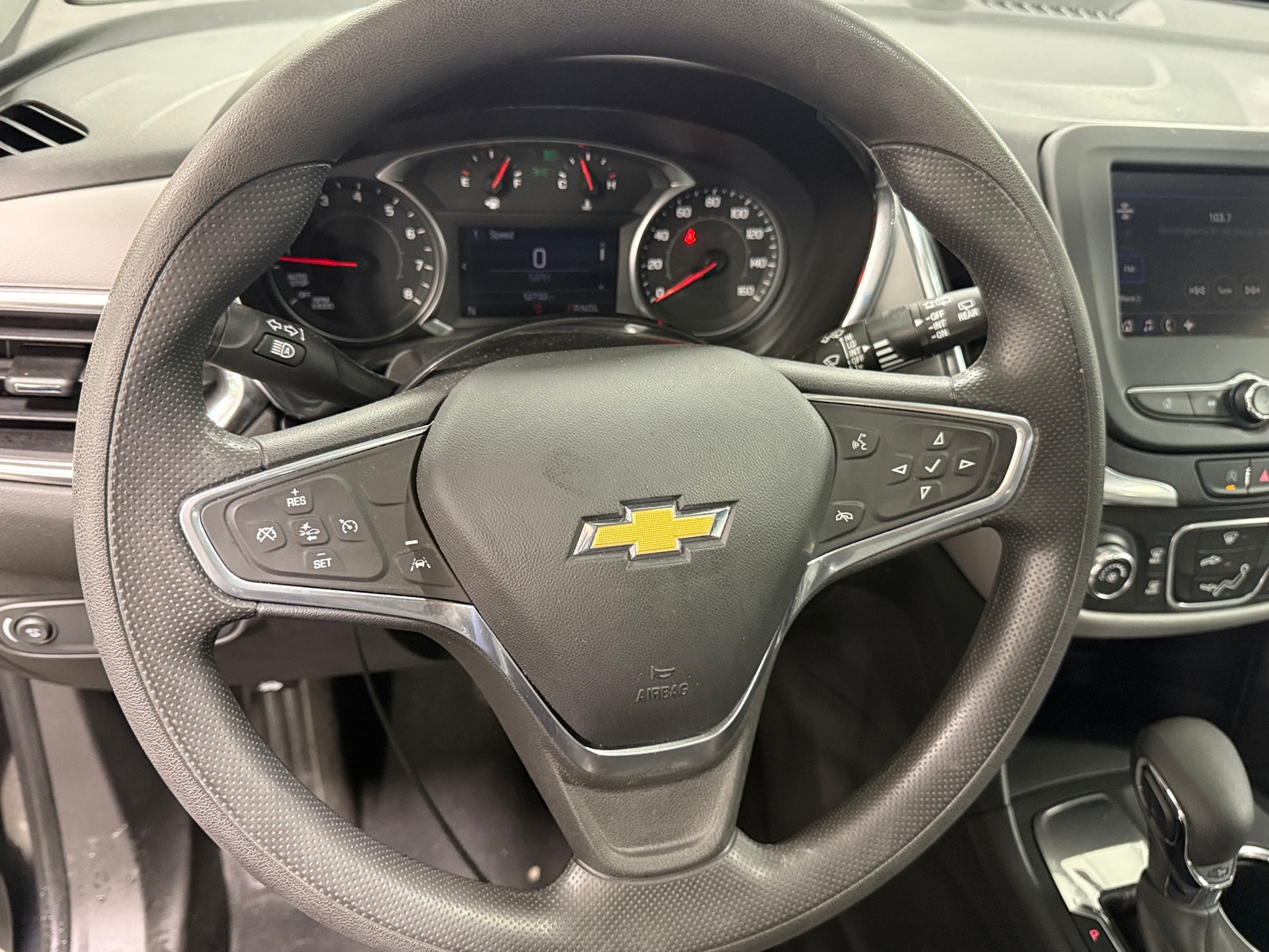 Thumbnail: 2022 Chevrolet Equinox - 5