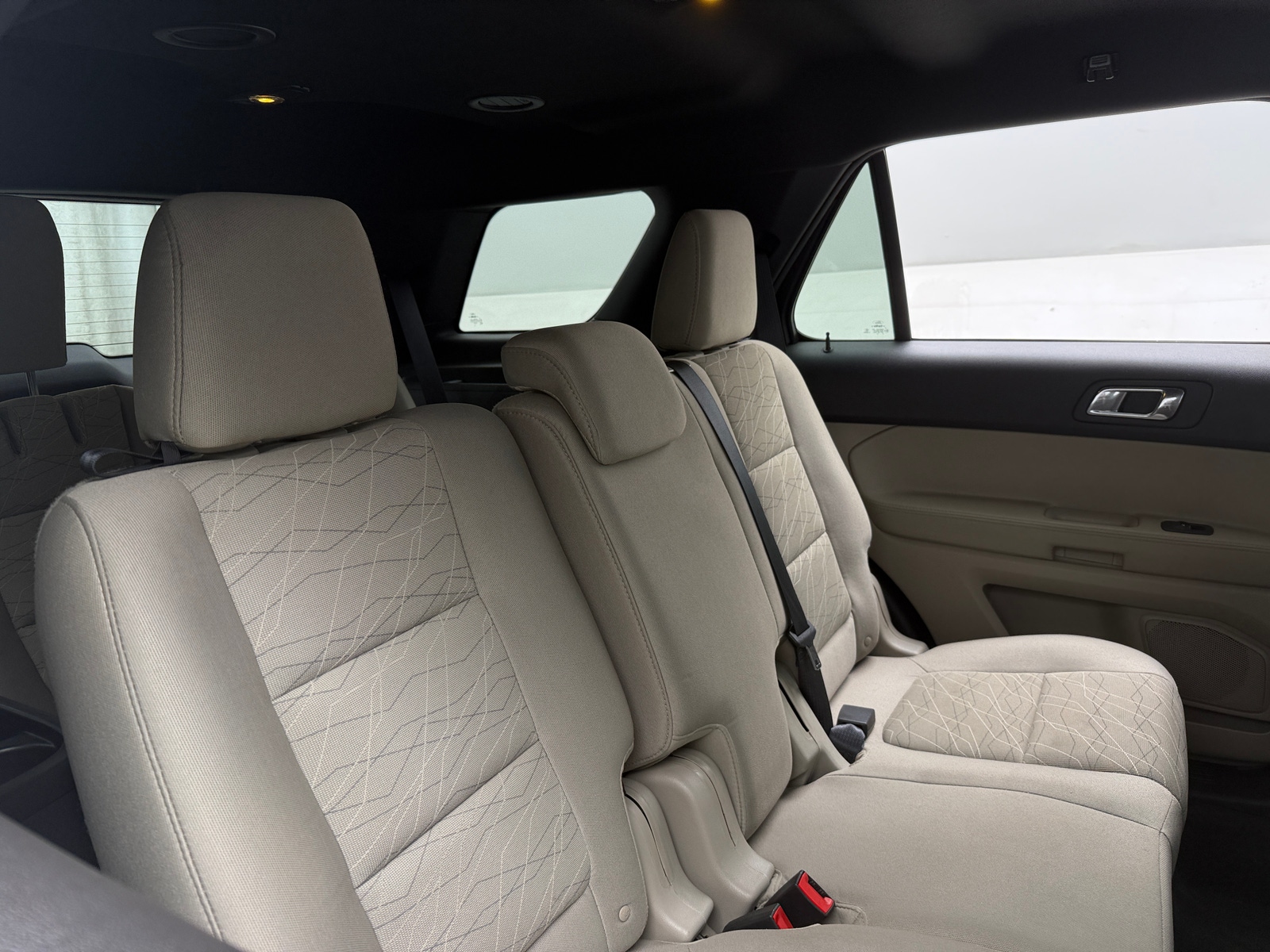 Thumbnail: 2015 Ford Explorer - 6