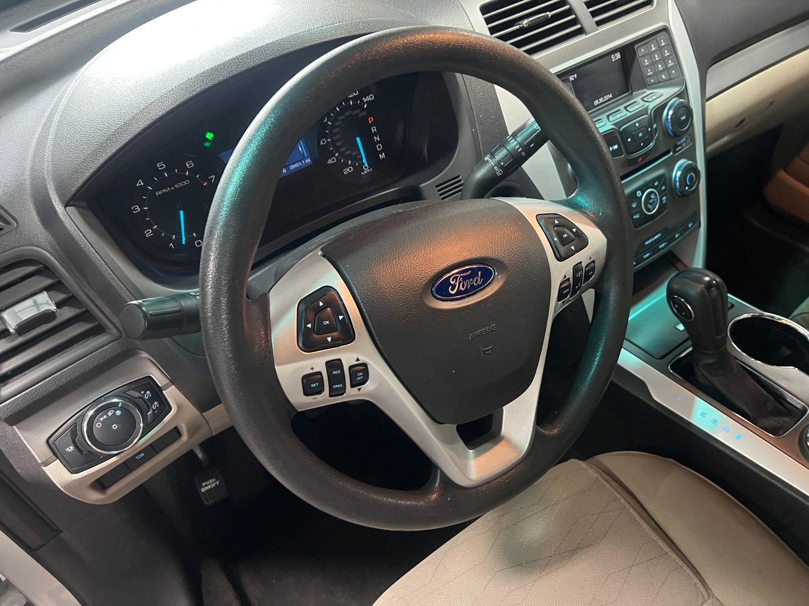 Thumbnail: 2015 Ford Explorer - 5